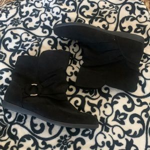 Black boggy by Rampage 9.5